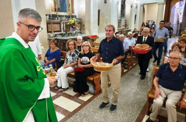 Raddusa. Conclusa il 19 la festa in onore del santo Patrono, San Giuseppe, coi tradizionali "Altari" come ringraziamento per il raccolto